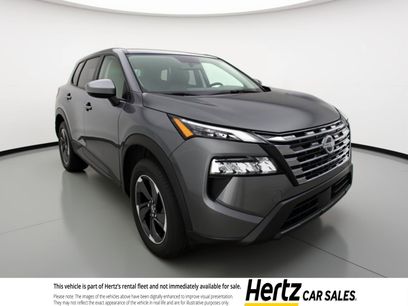 Used 2025 Nissan Rogue SV