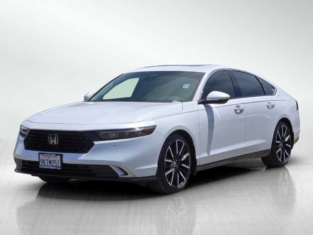 Used 2024 Honda Accord Touring image 9