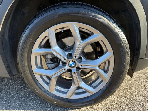 Certified 2024 BMW X3 xDrive30i w/ Convenience Package w/ZPA image 18