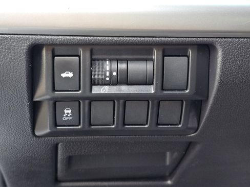 Used 2018 Subaru Legacy 2.5i Premium w/ Popular Package #1 image 13