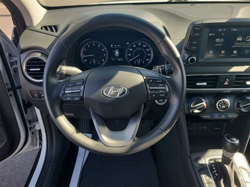 Used 2020 Hyundai Kona SEL image 19