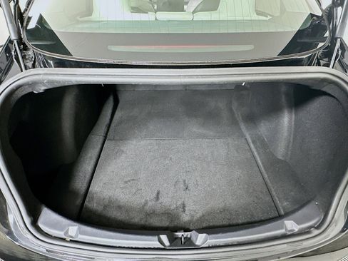 Used 2019 Tesla Model 3 Standard Range image 27