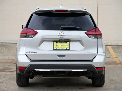 Used 2019 Nissan Rogue SV w/ Premium Package AWD/4WD image 49