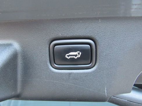 Used 2022 Kia EV6 Wind image 19