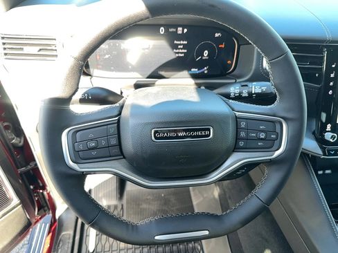 New 2026 Jeep Grand Wagoneer L Limited AWD/4WD image 13
