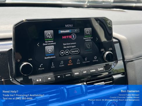 Used 2025 Nissan Pathfinder SL AWD/4WD image 34