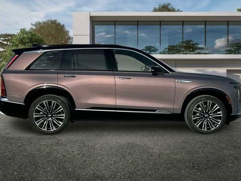 New 2026 Cadillac Vistiq Premium Luxury w/ LPO, Floor Liner Package image 3