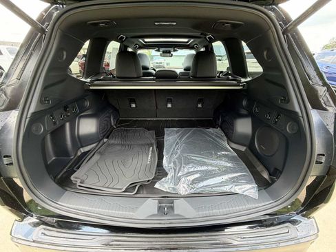 Certified 2026 Subaru Forester Limited w/ Limited Package AWD/4WD image 30