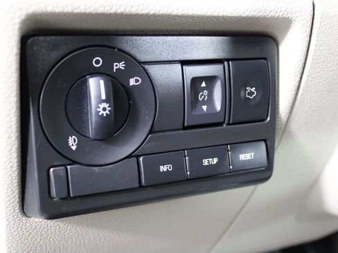 Used 2010 Ford Fusion SE FWD image 14