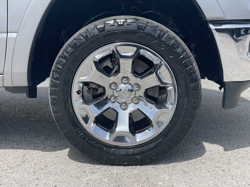 Used 2020 RAM 1500 Laramie RWD image 36