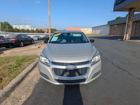 Used 2015 Chevrolet Malibu LS w/ Protection Package FWD image 2