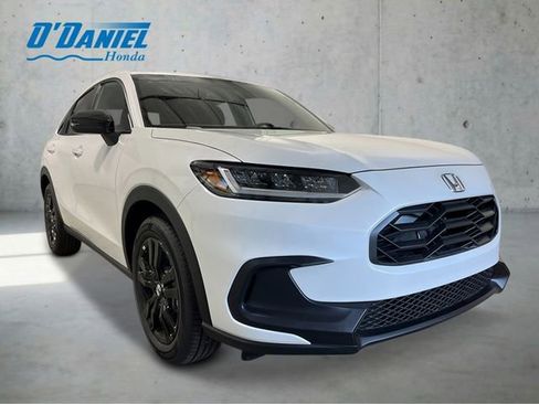 New 2026 Honda HR-V Sport image 9