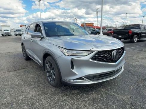 Used 2023 Acura MDX SH-AWD w/ Technology Package image 2