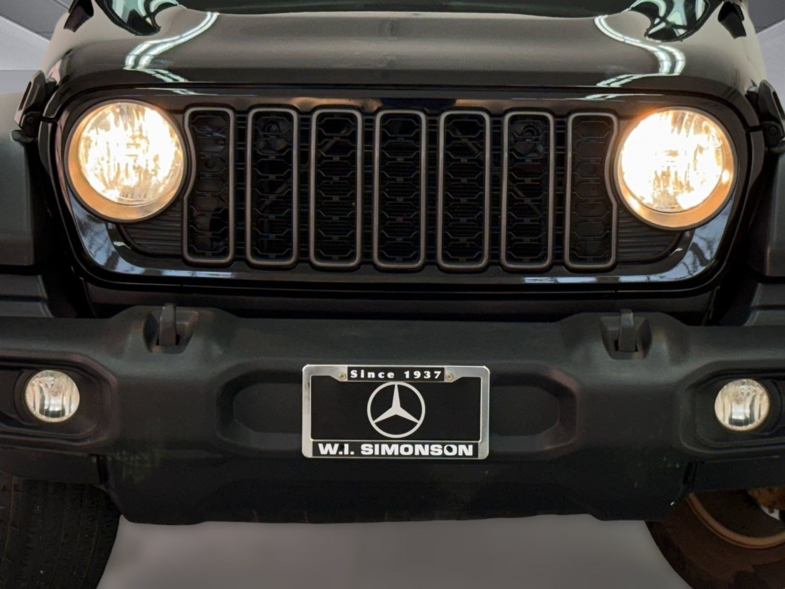 Used 2024 Jeep Wrangler Unlimited Sport AWD/4WD image 25