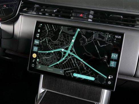 New 2026 Land Rover Range Rover SE image 15