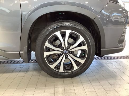 Certified 2022 Subaru Forester Limited image 12