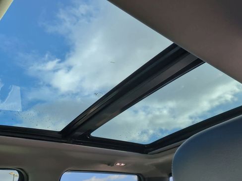 Used 2017 Ford F250 Lariat w/ Lariat Ultimate Package image 19