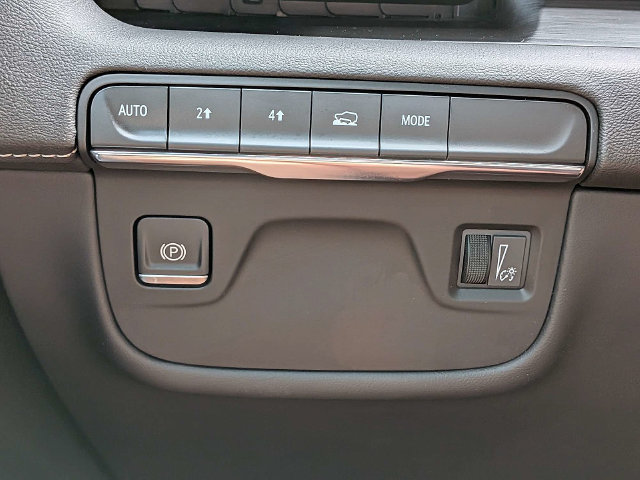 Used 2023 Cadillac Escalade Premium Luxury w/ LPO, Floor Liner Package AWD/4WD image 29