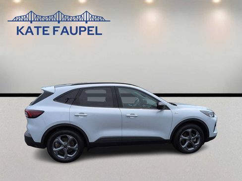 Certified 2025 Ford Escape ST-Line w/ Equipment Group 301A FWD image 8