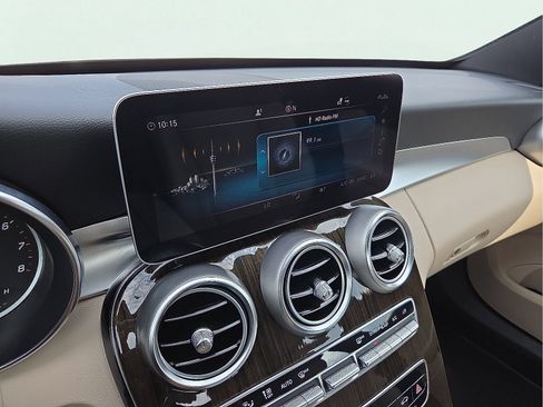 Used 2019 Mercedes-Benz C 300 4MATIC Sedan image 15