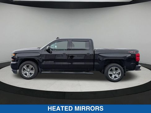 Used 2018 Chevrolet Silverado 1500 Custom w/ Custom Value Package AWD/4WD image 7