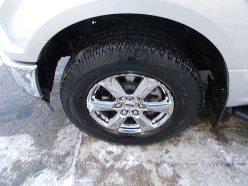 Used 2018 Ford F150 XLT w/ Equipment Group 302A Luxury image 8