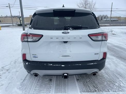 Used 2022 Ford Escape SEL w/ Technology Package image 12