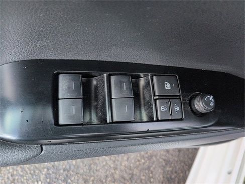 Certified 2025 Toyota Camry SE image 16