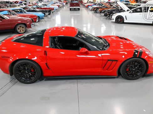 Used 2013 Chevrolet Corvette Grand Sport w/ 3LT Preferred Equipment Group image 39