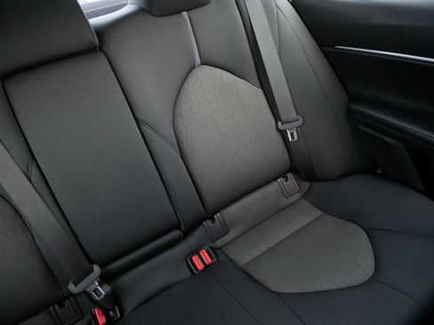 Used 2023 Toyota Camry LE image 14