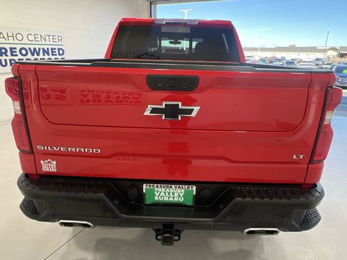 Used 2021 Chevrolet Silverado 1500 LT Trail Boss w/ LT Trail Boss Premium Package image 7