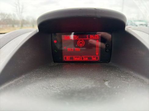 Used 2013 Ford Fiesta SE image 19