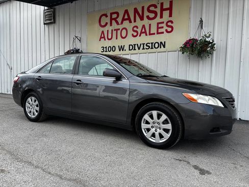 Used 2007 Toyota Camry XLE image 9