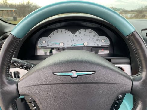 Used 2002 Ford Thunderbird RWD image 54