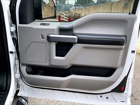 Used 2020 Ford F150 XLT w/ Equipment Group 302A Luxury image 23