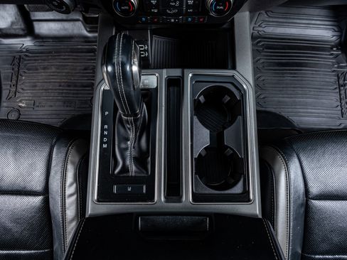 Used 2018 Ford F150 Raptor w/ Equipment Group 802A Luxury image 24