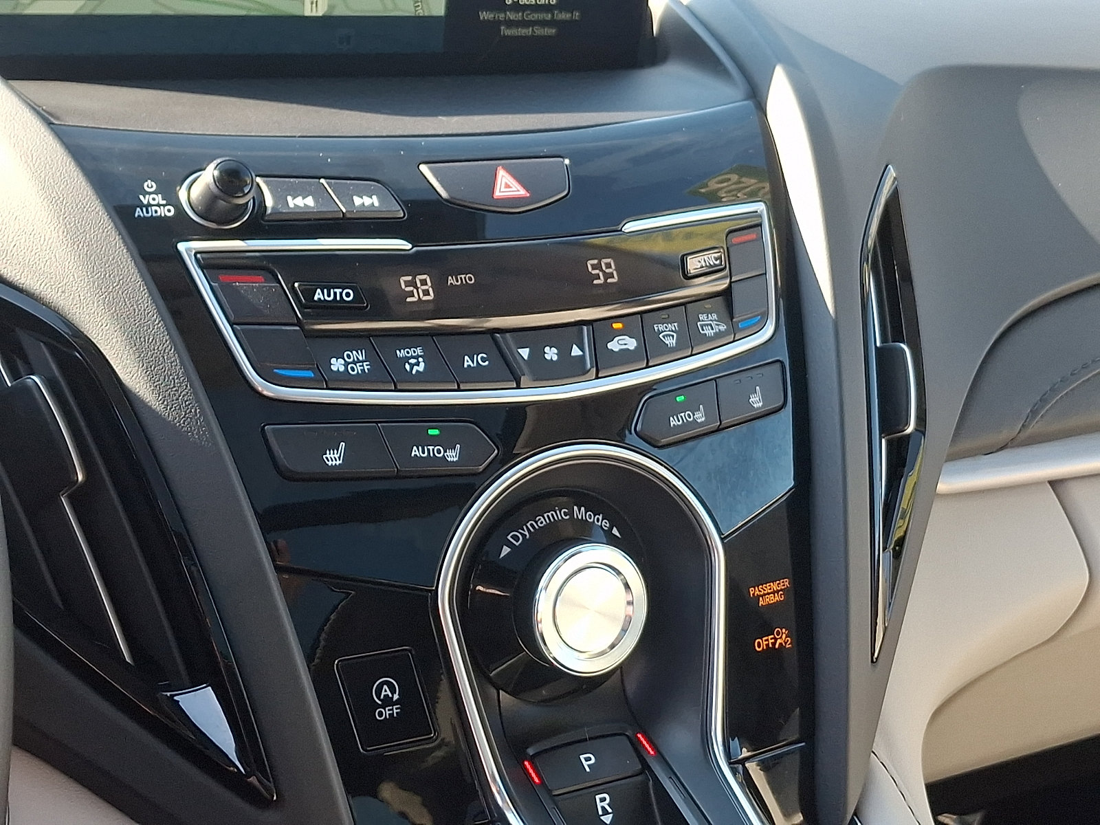 Certified 2026 Acura RDX w/ Technology Package AWD/4WD image 17