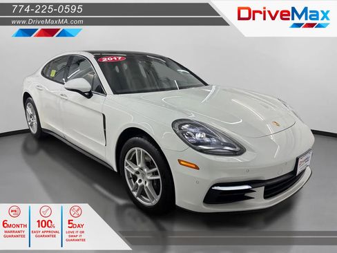 Used 2017 Porsche Panamera 4 image 1