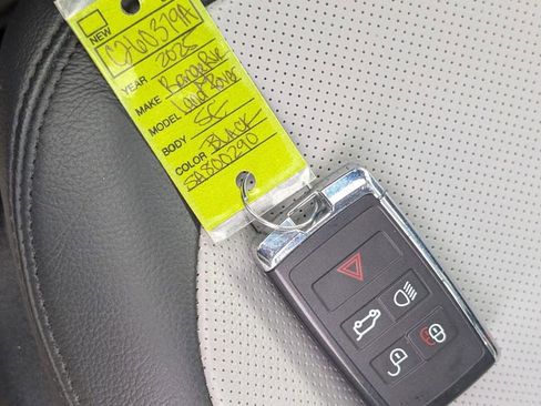 Used 2025 Land Rover Range Rover Velar S image 48