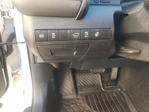 Used 2020 Toyota Camry XSE image 24