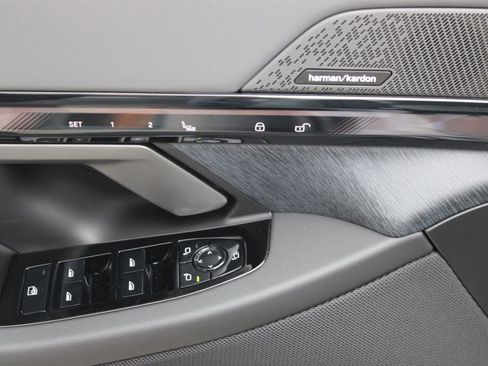 New 2026 BMW 530i w/ M Sport Package image 13