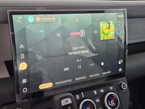 New 2026 Land Rover Defender 110 X-Dynamic SE image 25