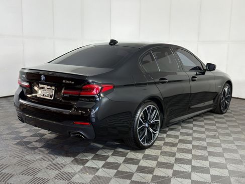Certified 2023 BMW 530e xDrive w/ Premium Package AWD/4WD image 9