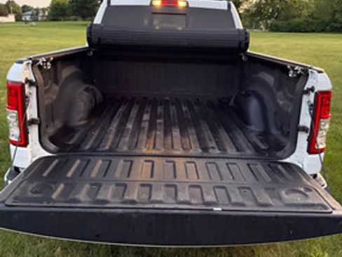 Used 2021 RAM 1500 Big Horn AWD/4WD image 8