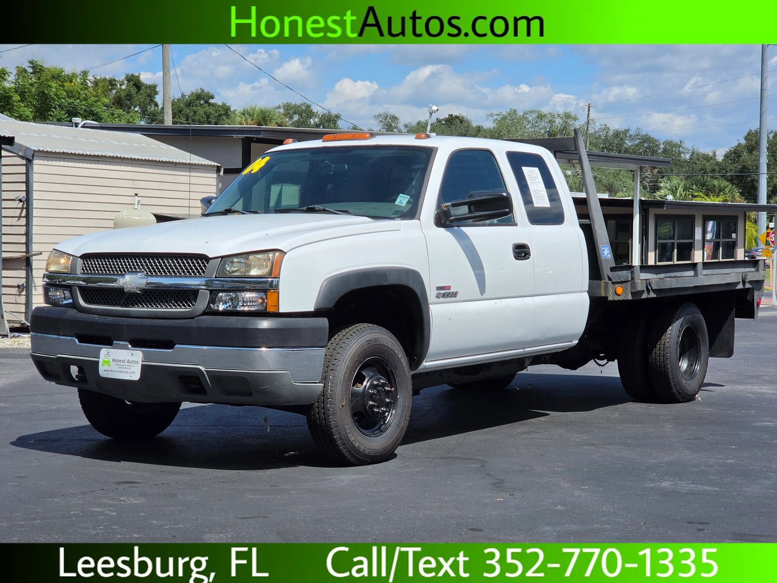 Used 2004 Chevrolet Silverado 3500 4x4 Extended Cab w/ Heavy-Duty Power Package image 1