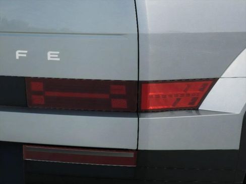 New 2026 Hyundai Santa Fe SE FWD image 10