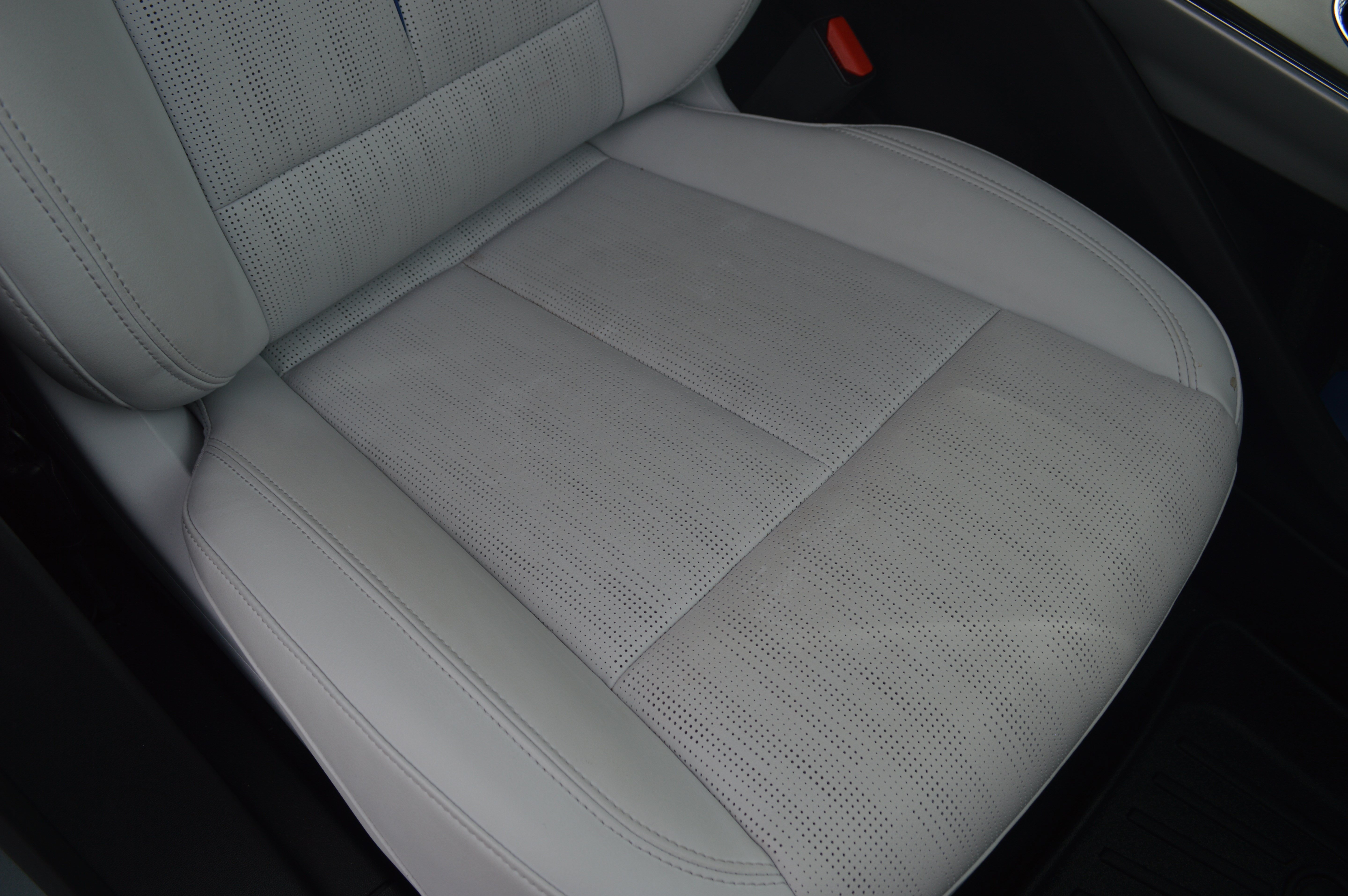 Used 2024 Cadillac Lyriq Sport RWD image 34