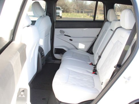 New 2026 Jeep Cherokee Overland w/ Advanced Pro Tech Group image 23