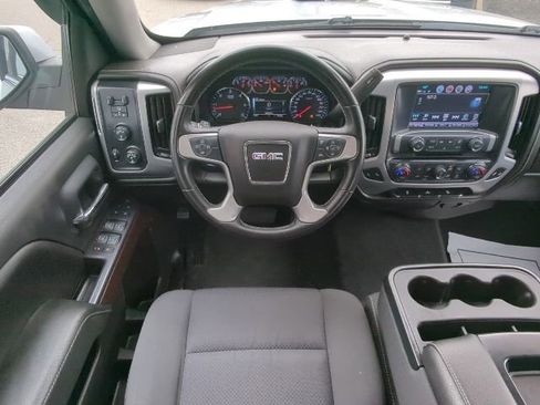 Used 2019 GMC Sierra 1500 SLE w/ SLE Value Package image 7