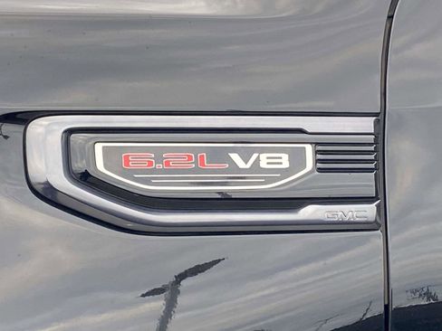 Used 2022 GMC Sierra 1500 AT4 w/ AT4 Premium Package image 12